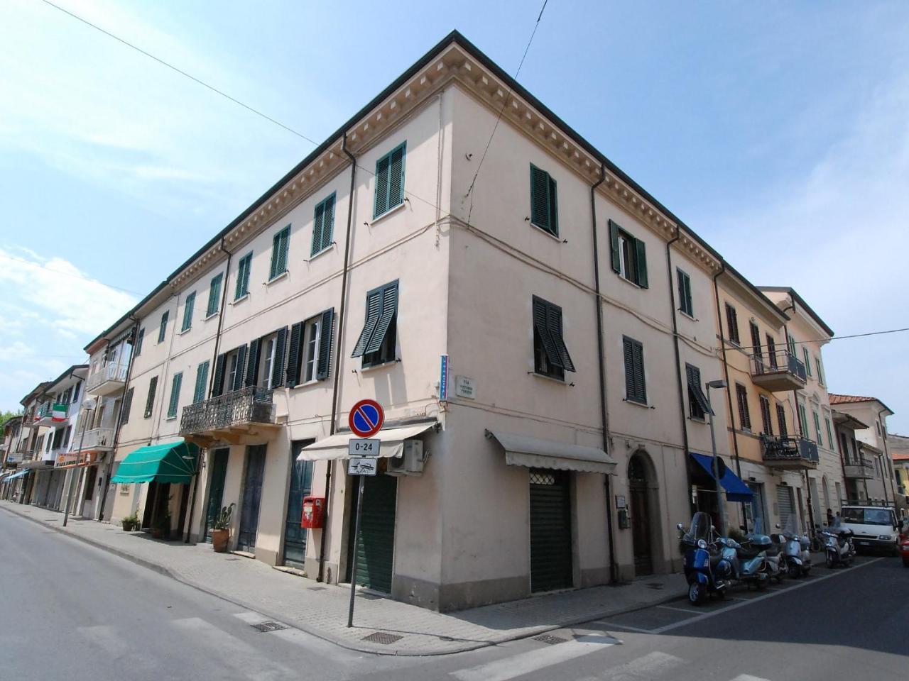 Hotel La Viareggina à Viareggio Extérieur photo